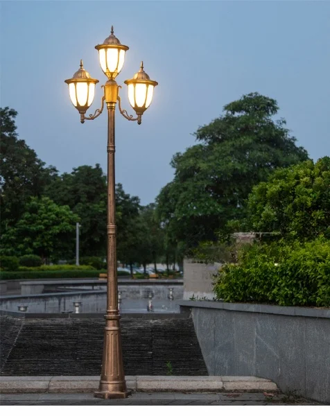 Solar Powered LED Garden Bollard Light Monocrystalline Solar Street Lamp with AC Power Supply
Solar Powered LED Garden Bollard Light Monocrystalline Solar Street Lamp with AC Power Supply