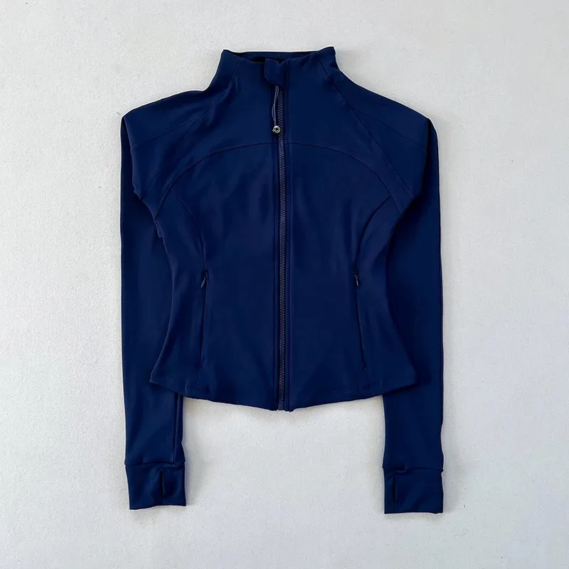 Long-sleeved yoga fitness tops, gym fitness yoga sports jackets, women's slimming threaded fitness yoga clothes
Long-sleeved yoga fitness tops, gym fitness yoga sports jackets, women's slimming threaded fitness yoga clothes