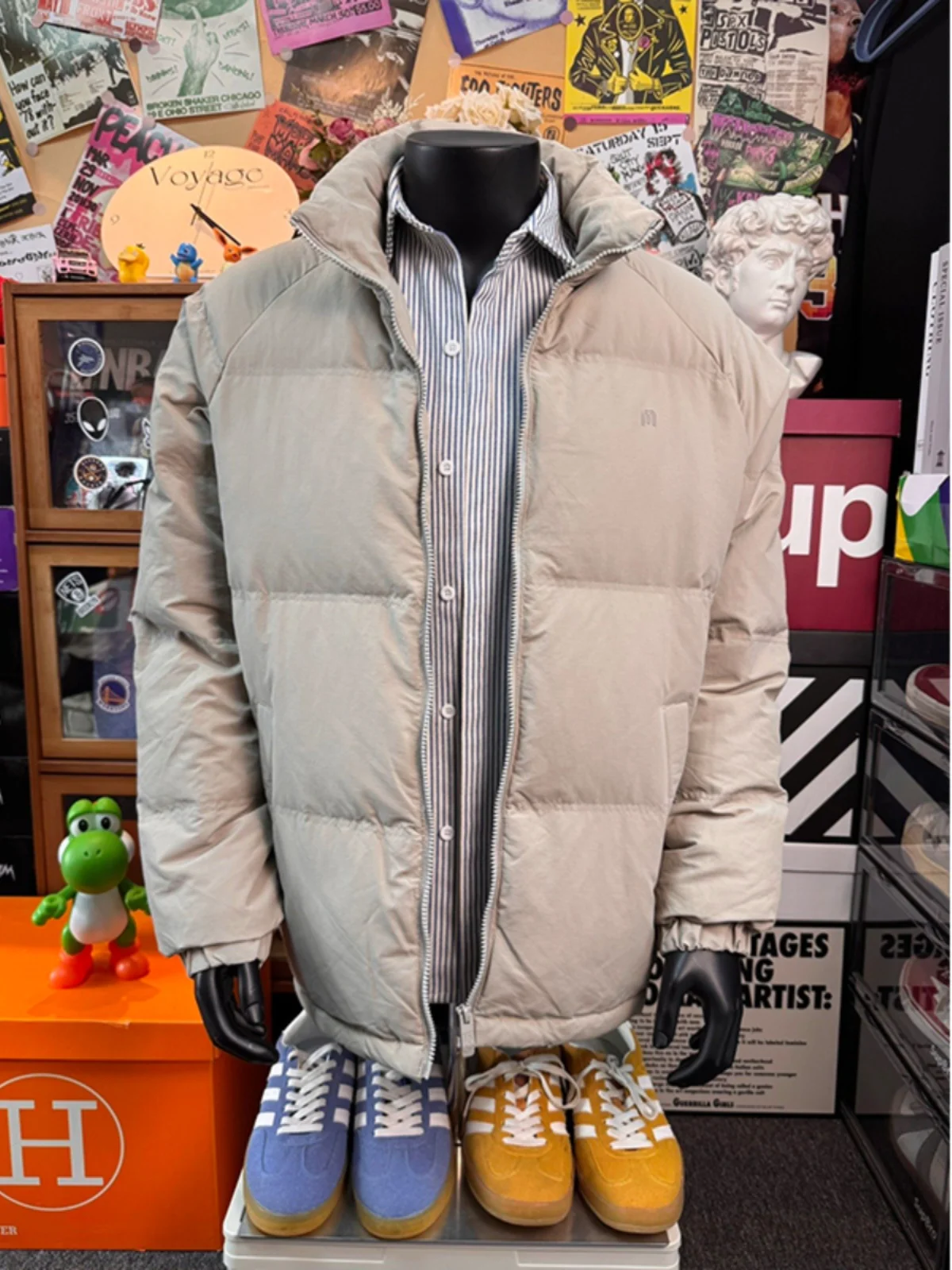 Lightweight Short down Cotton Jacket Men's Winter Fashion Brand Stand Collar Thickened Short Cotton Coat Outerwear
Lightweight Short down Cotton Jacket Men's Winter Fashion Brand Stand Collar Thickened Short Cotton Coat Outerwear