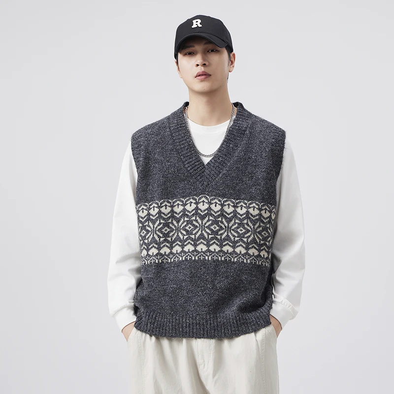 Мужской осенне-зимний винтажный модный свободный повседневный пуловер с v-образным вырезом, вязаный свитер, жилет, мужской джемпер, трикотаж, жилет, топы
Мужской осенне-зимний винтажный модный свободный повседневный пуловер с v-образным вырезом, вязаный свитер, жилет, мужской джемпер, трикотаж, жилет, топы