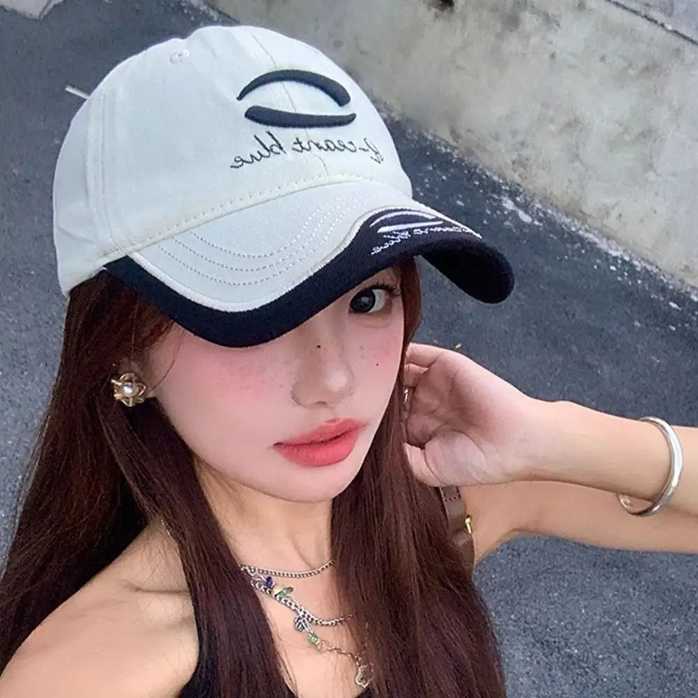 Versatile American Vintage Baseball Cap Y2K Embroidery Letter Peaked Cap Hip Hop Cotton Visors Snapback Cap Men Women
Versatile American Vintage Baseball Cap Y2K Embroidery Letter Peaked Cap Hip Hop Cotton Visors Snapback Cap Men Women