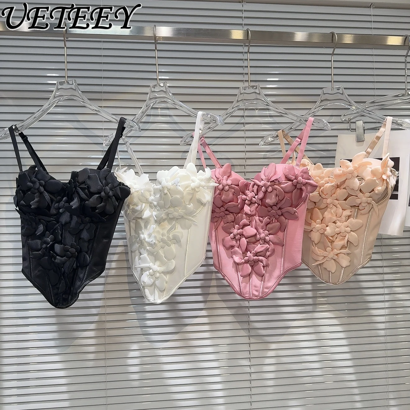 Summer New Personalized Niche Three-dimensional Flower Chest Pad Fish Bone Waist Sling Vest Women High Waist Slim Tank Top Y2k
Summer New Personalized Niche Three-dimensional Flower Chest Pad Fish Bone Waist Sling Vest Women High Waist Slim Tank Top Y2k