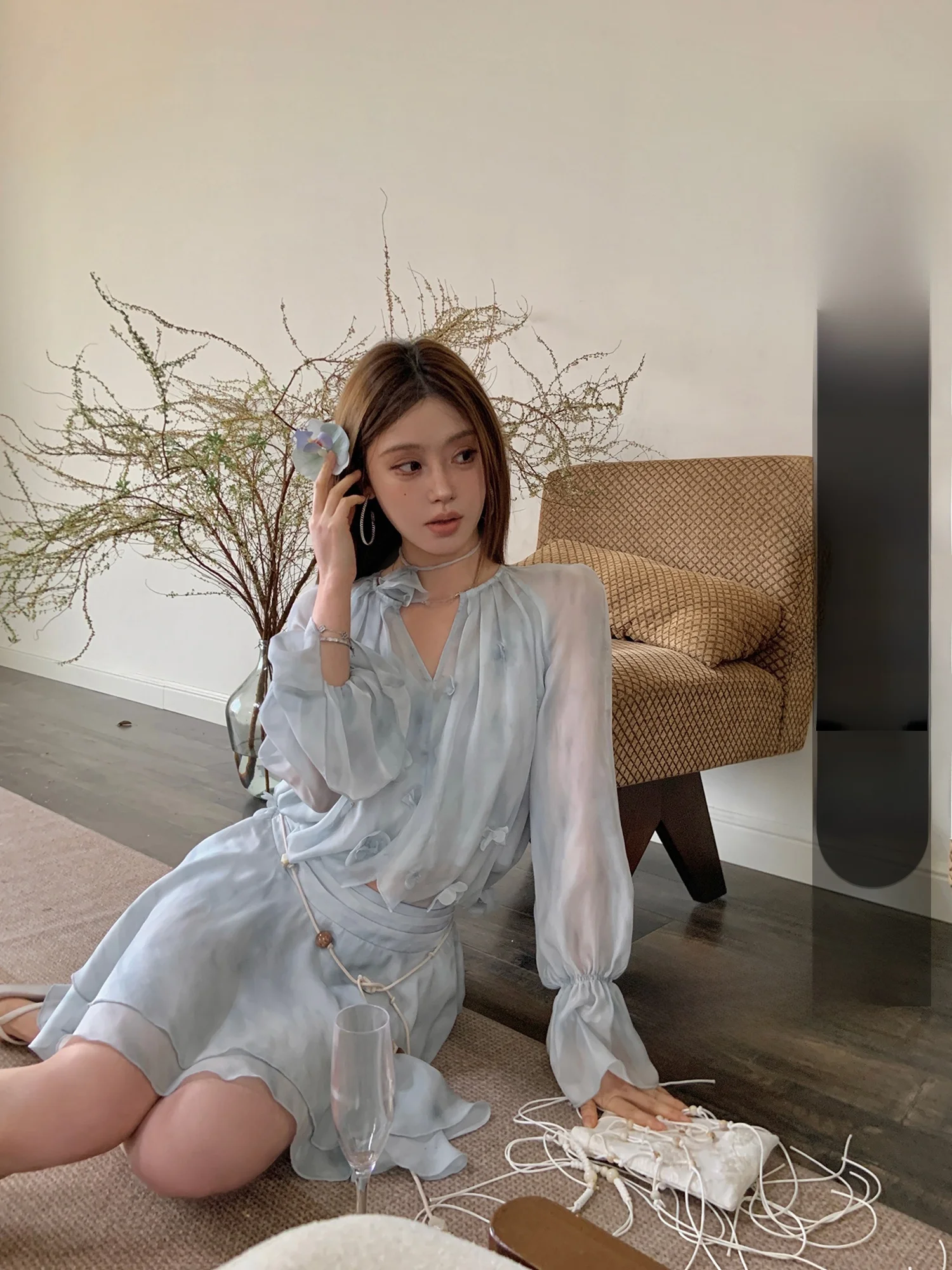 KAS Original Design 3D Flower Strap Dr V-ne Bell Sve Top ort Skirt Set French Sle Loose Fit Breathable Summer...
KAS Original Design 3D Flower Strap Dr V-ne Bell Sve Top ort Skirt Set French Sle Loose Fit Breathable Summer...