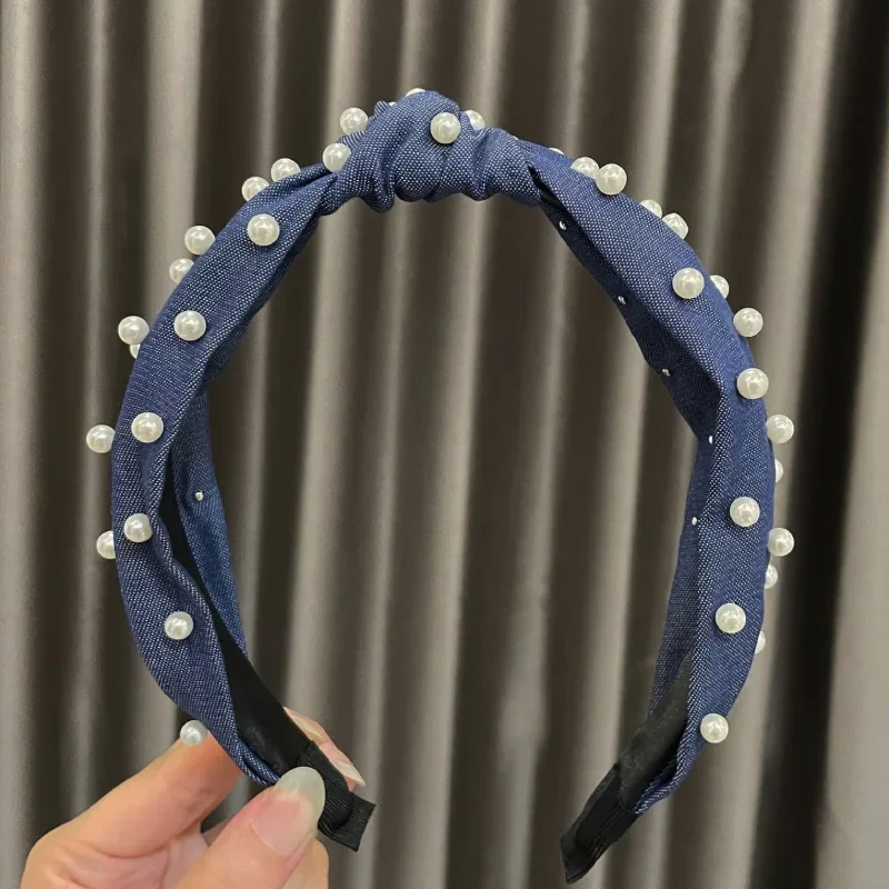 Pearl Embellished Denim Hair Band Adjustable Knot Design Vintage Elegant Headwrap for Women Daily Use Casual Chic Style
Pearl Embellished Denim Hair Band Adjustable Knot Design Vintage Elegant Headwrap for Women Daily Use Casual Chic Style
