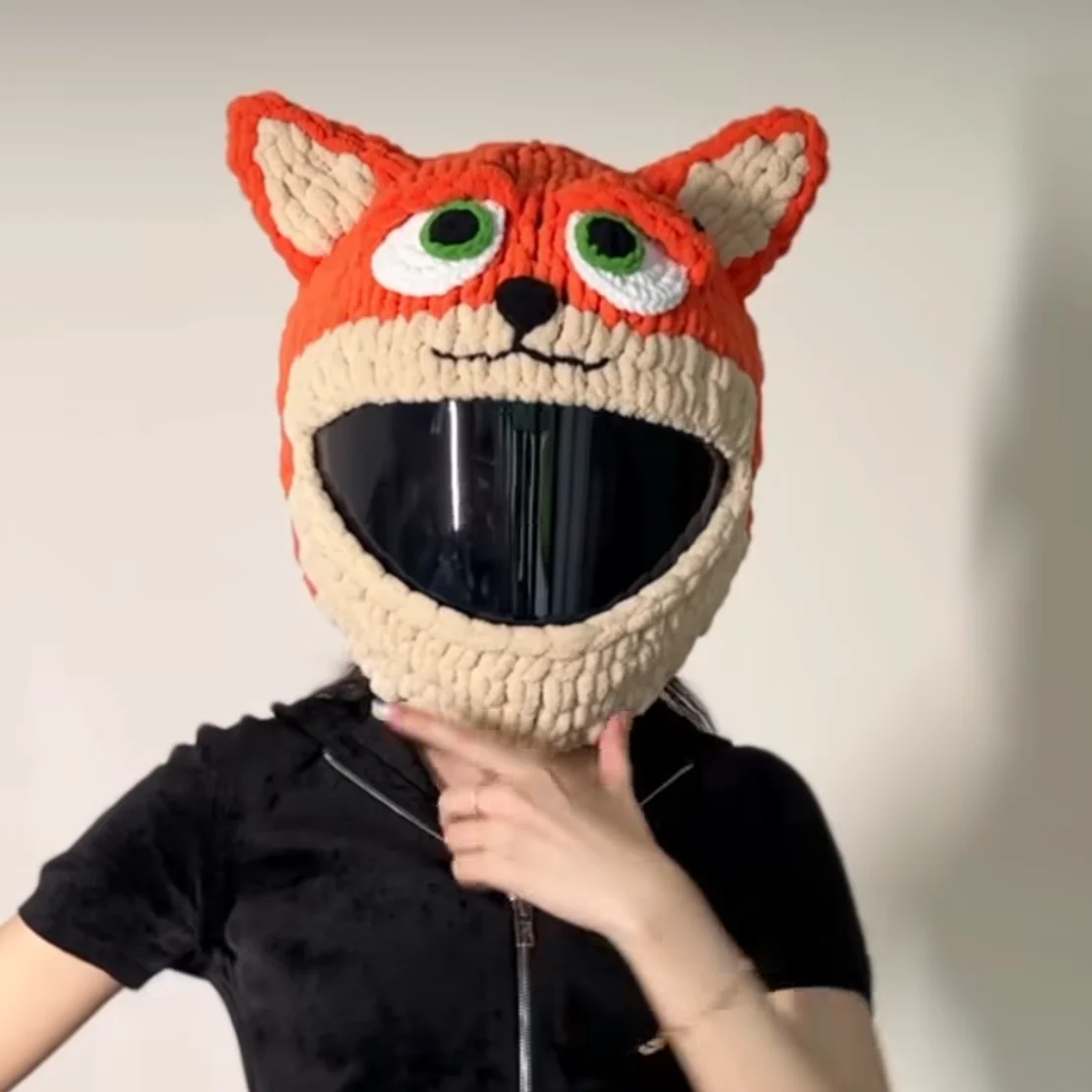 Knitted Fox Helmet Cover: Turning the Helmet’s Visor into a Playful Mouth, Blending Cute Animal Knit with Motorcycle Safety in
Knitted Fox Helmet Cover: Turning the Helmet’s Visor into a Playful Mouth, Blending Cute Animal Knit with Motorcycle Safety in
