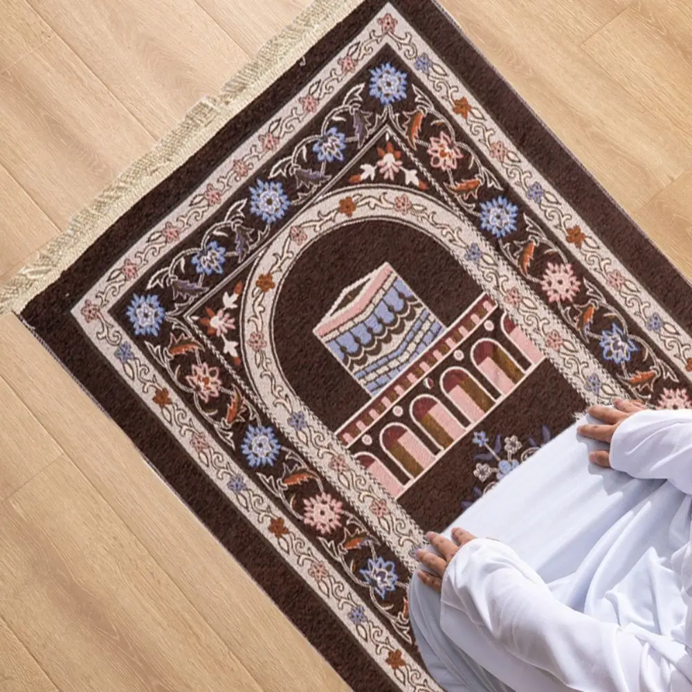 Non-slip Muslim Worship Rug Woven with Tassel Ramadan Worship Carpet Soft Chenille Kneel Carpet Eid Ramadan Gift
Non-slip Muslim Worship Rug Woven with Tassel Ramadan Worship Carpet Soft Chenille Kneel Carpet Eid Ramadan Gift