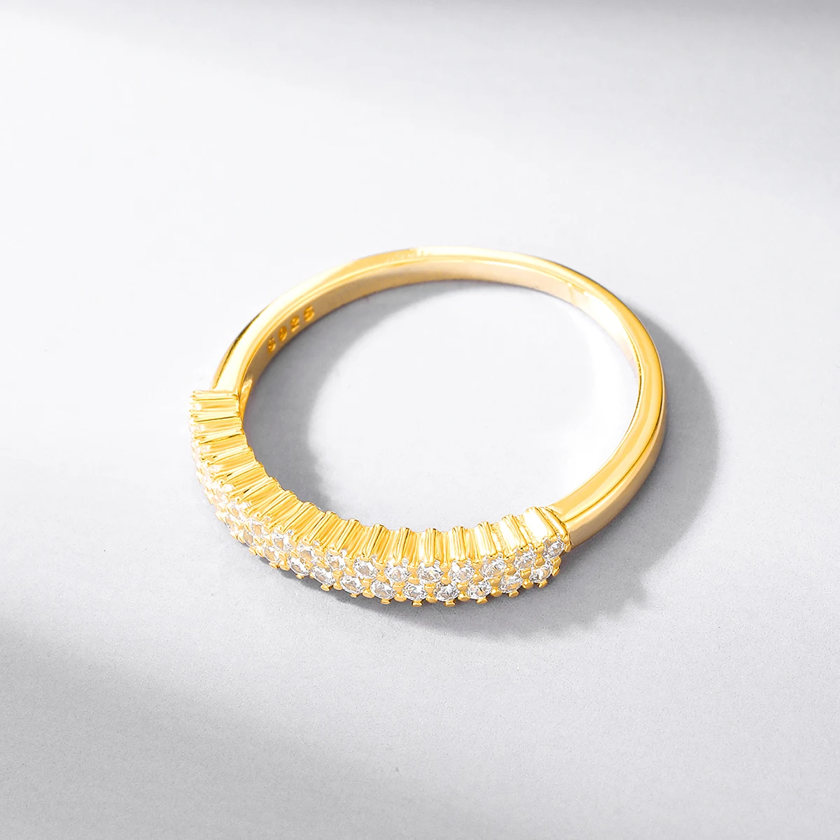 A delicate and luxurious retro zircon ring, 925 sterling silver, ladies' party banquet, French wedding engagement ring, jewelry,
A delicate and luxurious retro zircon ring, 925 sterling silver, ladies' party banquet, French wedding engagement ring, jewelry,