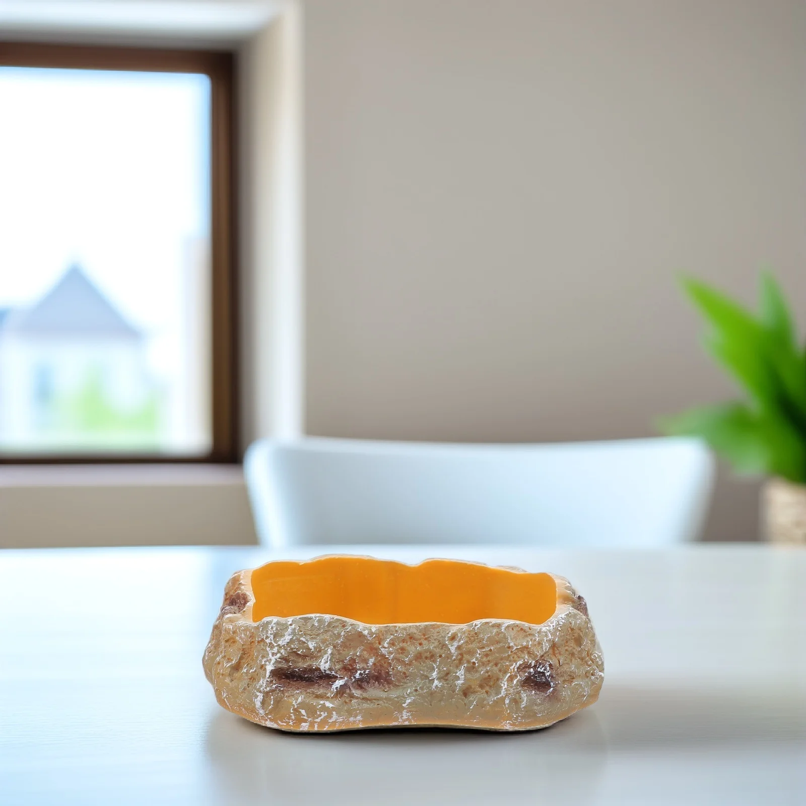 Resin Pet Feeder Large Capacity Smooth Surface Reptile Water Bowl for Lizard Turtle Drinking Stable Non-Slip Design Crawling Pet
Resin Pet Feeder Large Capacity Smooth Surface Reptile Water Bowl for Lizard Turtle Drinking Stable Non-Slip Design Crawling Pet