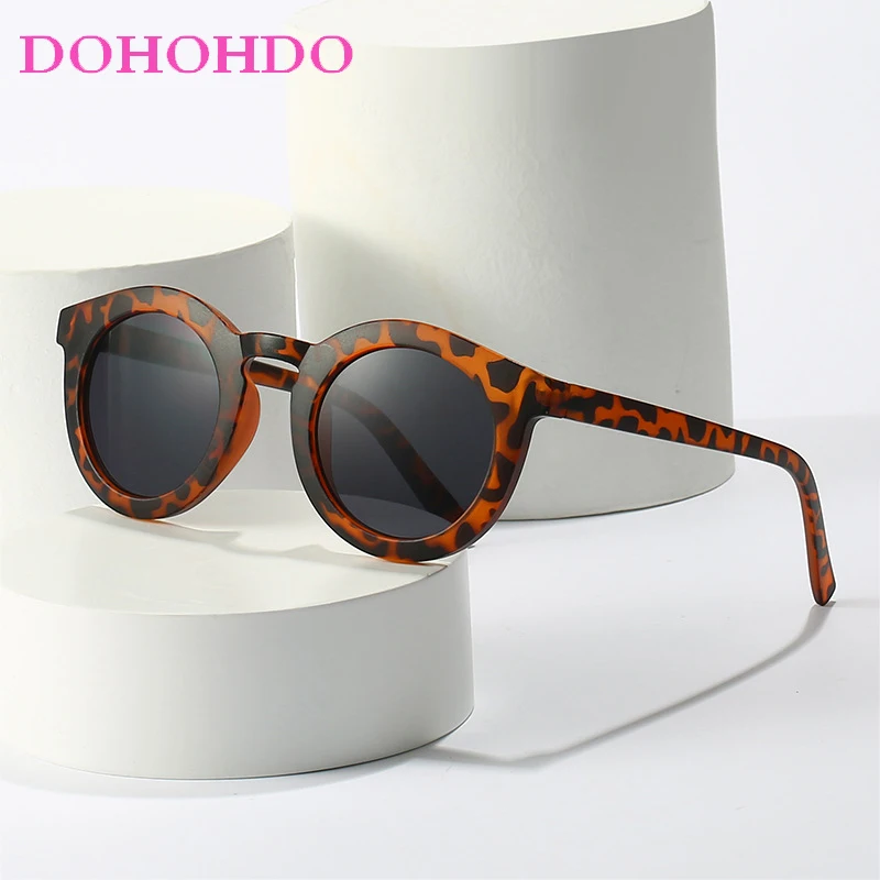Classic Circular Frame Sunglasses Women Men Fashion Brand Design Women Sun Glasses Outdoors Travel Shades UV400 Lentes De Sol
Classic Circular Frame Sunglasses Women Men Fashion Brand Design Women Sun Glasses Outdoors Travel Shades UV400 Lentes De Sol