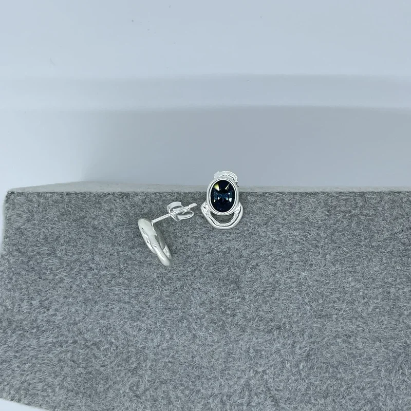 2025 Venta De pendientes joyería S925 chapada en plata De alta calidad, colocación diaria para fiesta, regalo románti 
2025 Venta De pendientes joyería S925 chapada en plata De alta calidad, colocación diaria para fiesta, regalo románti