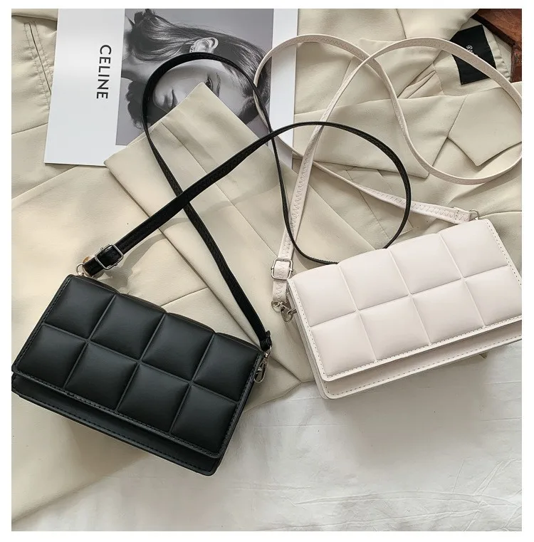 2025 New Spring Fashion Simple Retro Small Square Bag Women's Versatile Texture Ins Single Shoulder Design Crossbody Women's Bag
2025 New Spring Fashion Simple Retro Small Square Bag Women's Versatile Texture Ins Single Shoulder Design Crossbody Women's Bag