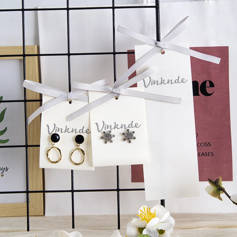 Small Business Jewelry Packaging Essentials Custom Logo Cotton Canvas Earring Necklace Display Cards Hanging Favor Tags Wholesal
Small Business Jewelry Packaging Essentials Custom Logo Cotton Canvas Earring Necklace Display Cards Hanging Favor Tags Wholesal
