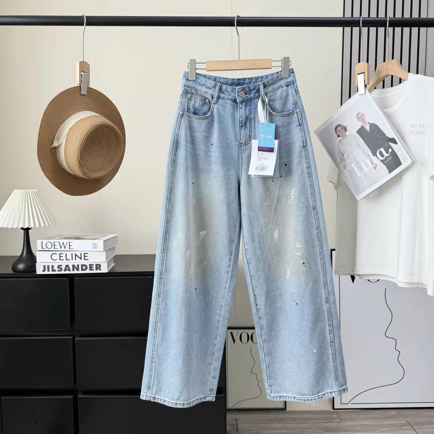 American Retro Loose Feel! Personalized Paint Dot Cotton High Waist Straight Leg Wide Leg Jeans Long Pants Women Summer
American Retro Loose Feel! Personalized Paint Dot Cotton High Waist Straight Leg Wide Leg Jeans Long Pants Women Summer