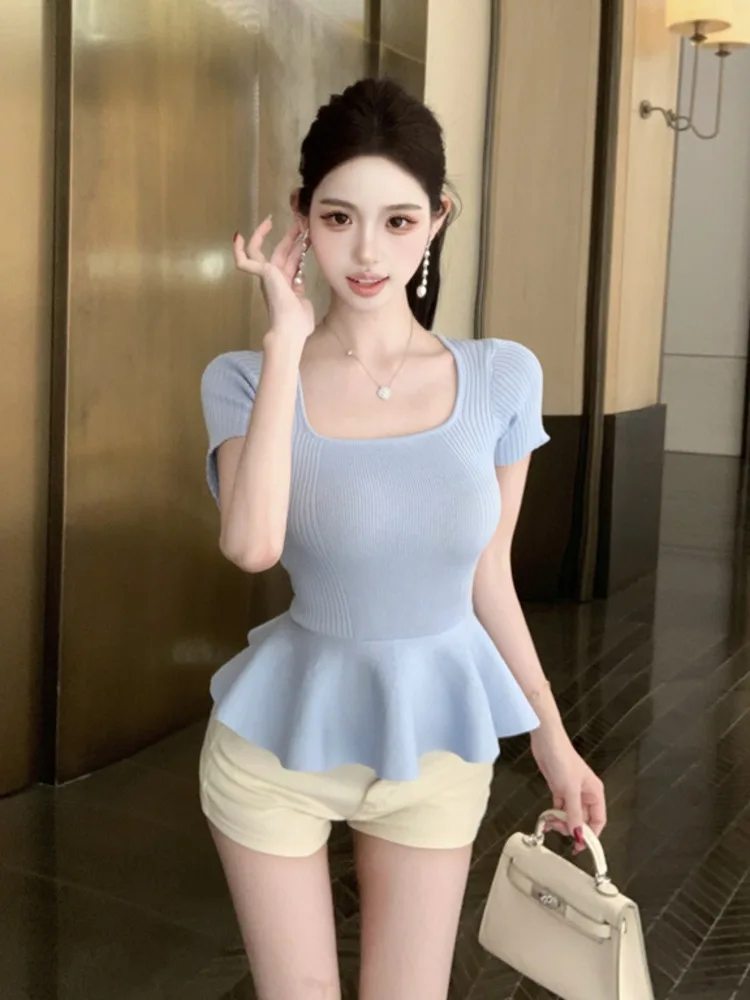 2025 New Women's Fashion Casual Knitwear Pullover Tops Korean Summer Short Sleeve Slim T-Shirt Female Sweet Chic Knitted Tees
2025 New Women's Fashion Casual Knitwear Pullover Tops Korean Summer Short Sleeve Slim T-Shirt Female Sweet Chic Knitted Tees
