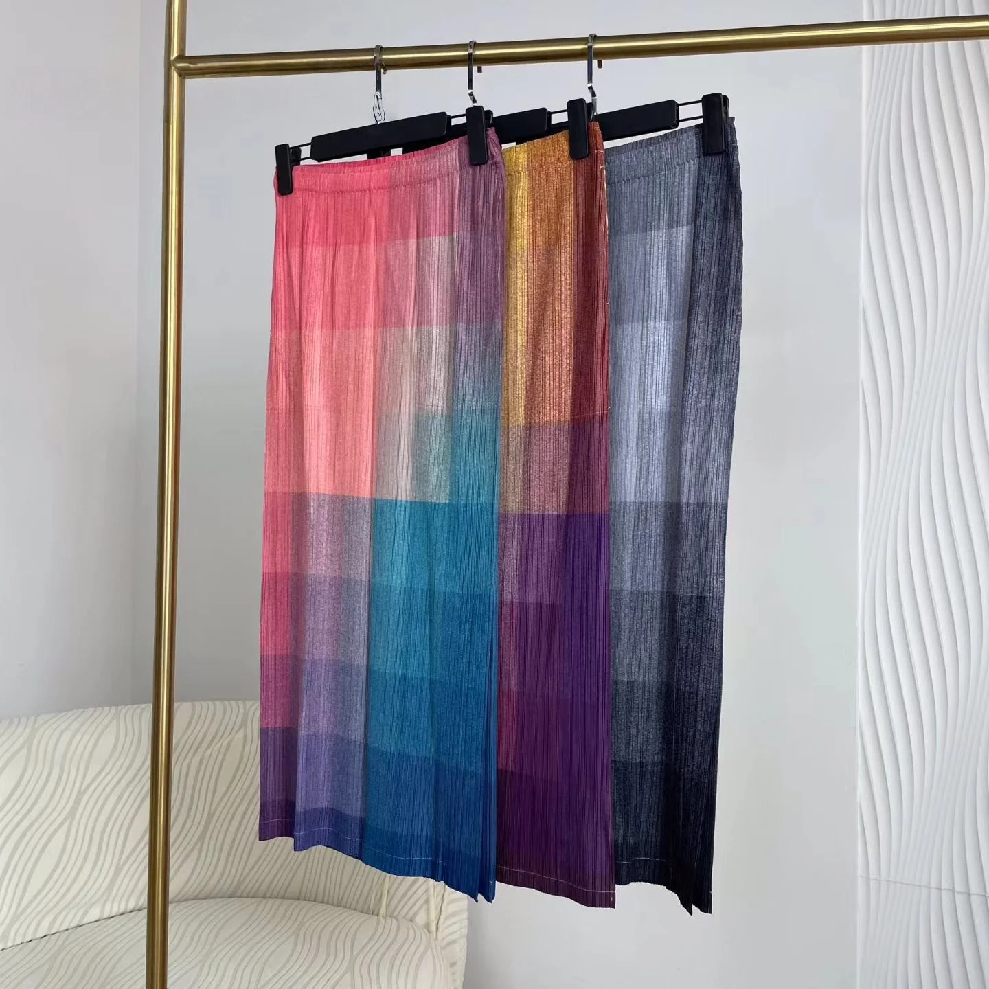 Elegant Polka Dot Print Pleated Loose A-Line Skirt Women's City Commute Polyester Fiber Midi Skirt Autumn Winter Collection
Elegant Polka Dot Print Pleated Loose A-Line Skirt Women's City Commute Polyester Fiber Midi Skirt Autumn Winter Collection