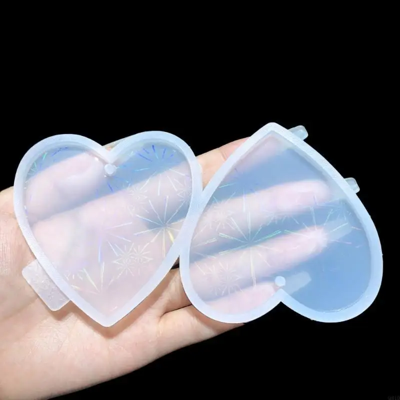 Light and Heart-shaped Mold Keychain Silicone Mold for Valentine Gift
Light and Heart-shaped Mold Keychain Silicone Mold for Valentine Gift