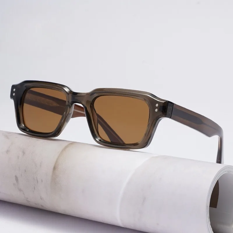 Retro European and American Box Sunglasses for Women, High Quality, UV resistant, Imitation Board, Thick Frame
Retro European and American Box Sunglasses for Women, High Quality, UV resistant, Imitation Board, Thick Frame
