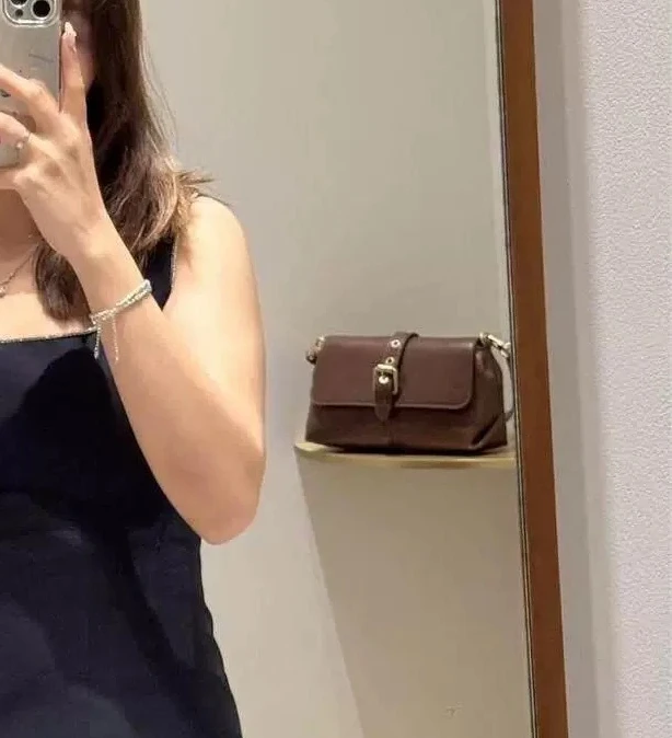 Women's Black Square Neck Waist Dress Sleeveless Evening Party Sexy Mini Dress
Women's Black Square Neck Waist Dress Sleeveless Evening Party Sexy Mini Dress
