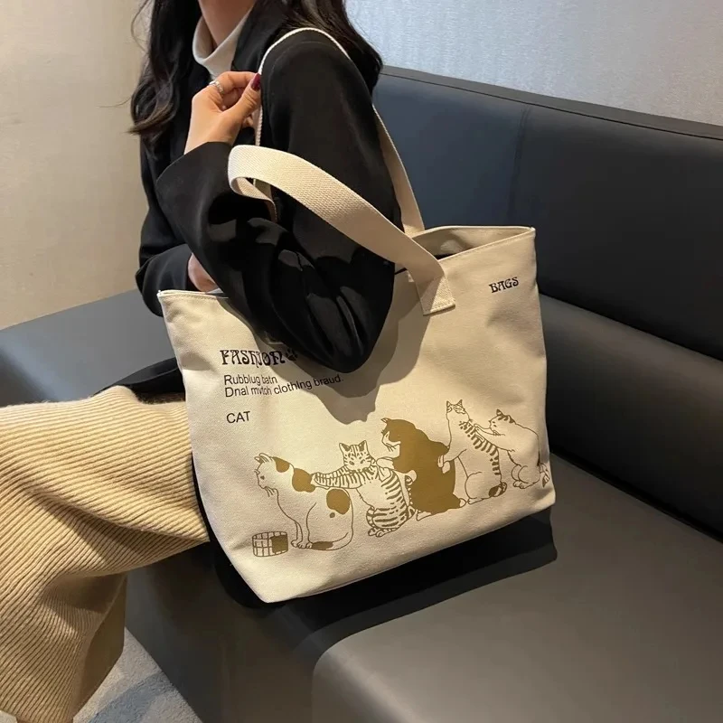 Women's Lady Canvas Tote Bag Fashionable Spacious Durable Shoulder Bag with Zipper Closure and Classic Design Perfect for Work
Women's Lady Canvas Tote Bag Fashionable Spacious Durable Shoulder Bag with Zipper Closure and Classic Design Perfect for Work