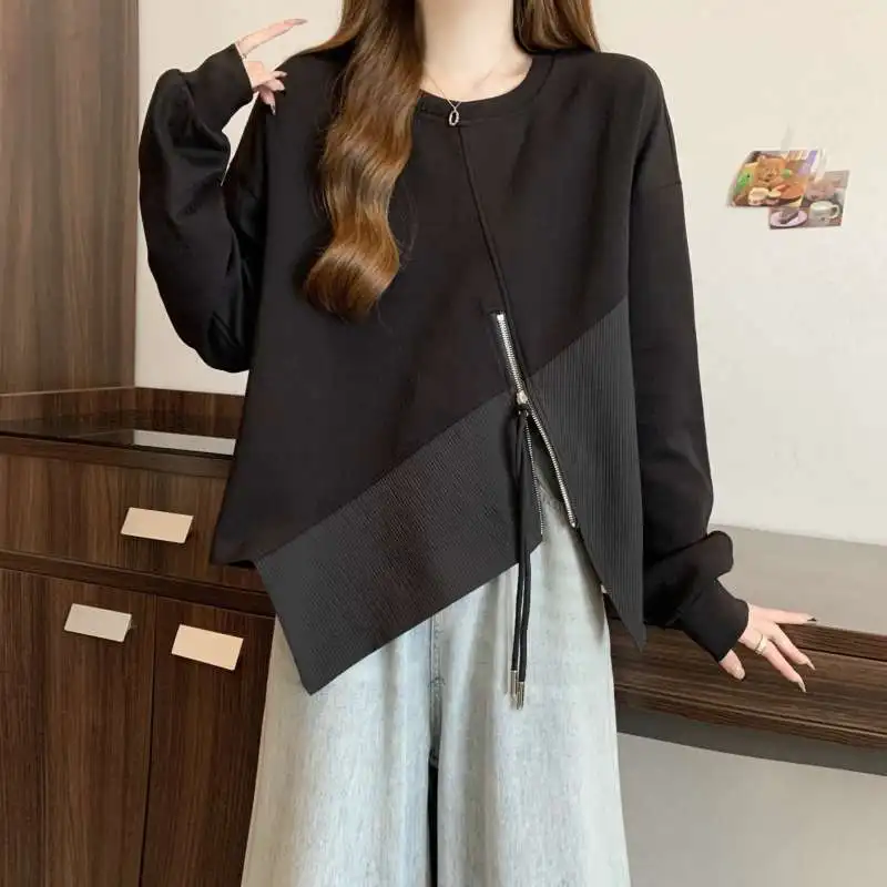 Large Size Round Neck Irregular Splicing Zipper Long-sleeved Sweatshirt for Women in Spring and Autumn Loose Slimming Chic Top
Large Size Round Neck Irregular Splicing Zipper Long-sleeved Sweatshirt for Women in Spring and Autumn Loose Slimming Chic Top