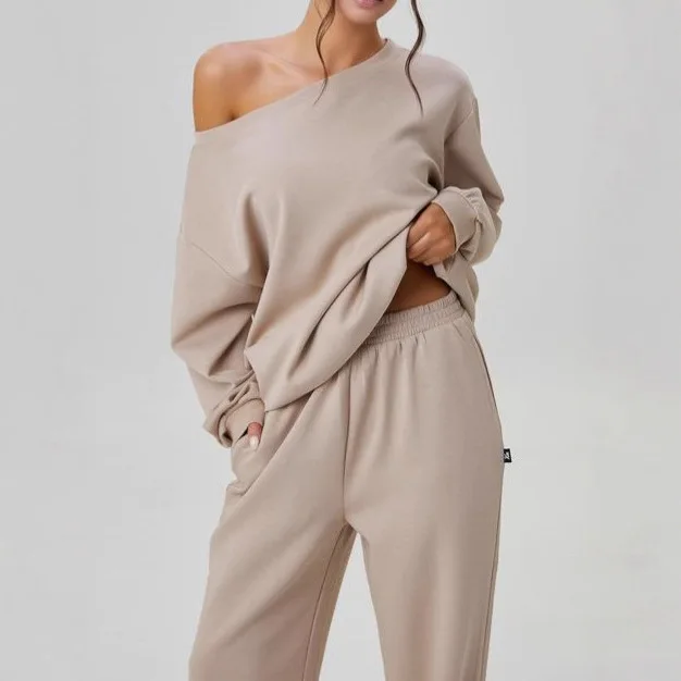New Fashionable Off-shoulder Shirt + Wide-leg Pants Two-piece Sets Women Spring Casual Loose Top And Trousers Suit For Women
New Fashionable Off-shoulder Shirt + Wide-leg Pants Two-piece Sets Women Spring Casual Loose Top And Trousers Suit For Women