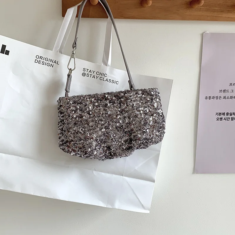 Women Shoulder Bag Crossbody Fashion Messenger Casual Spring Sequined Underarm High-end Cute Chain Soft Girl Hand Sac Main Femme
Women Shoulder Bag Crossbody Fashion Messenger Casual Spring Sequined Underarm High-end Cute Chain Soft Girl Hand Sac Main Femme