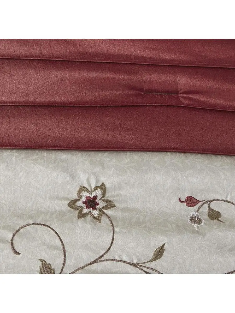 7pcs Lightweight Floral Embroidered Comforter Set With Bed Skirt And Decorative Pillows
7pcs Lightweight Floral Embroidered Comforter Set With Bed Skirt And Decorative Pillows