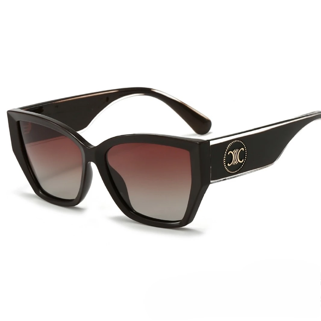 2025 Fashion Women's HD Polarized Sunglasses Large Frame UV400 Protection Driving Sunshade Glasses Trendy Luxury Sun Shades
2025 Fashion Women's HD Polarized Sunglasses Large Frame UV400 Protection Driving Sunshade Glasses Trendy Luxury Sun Shades