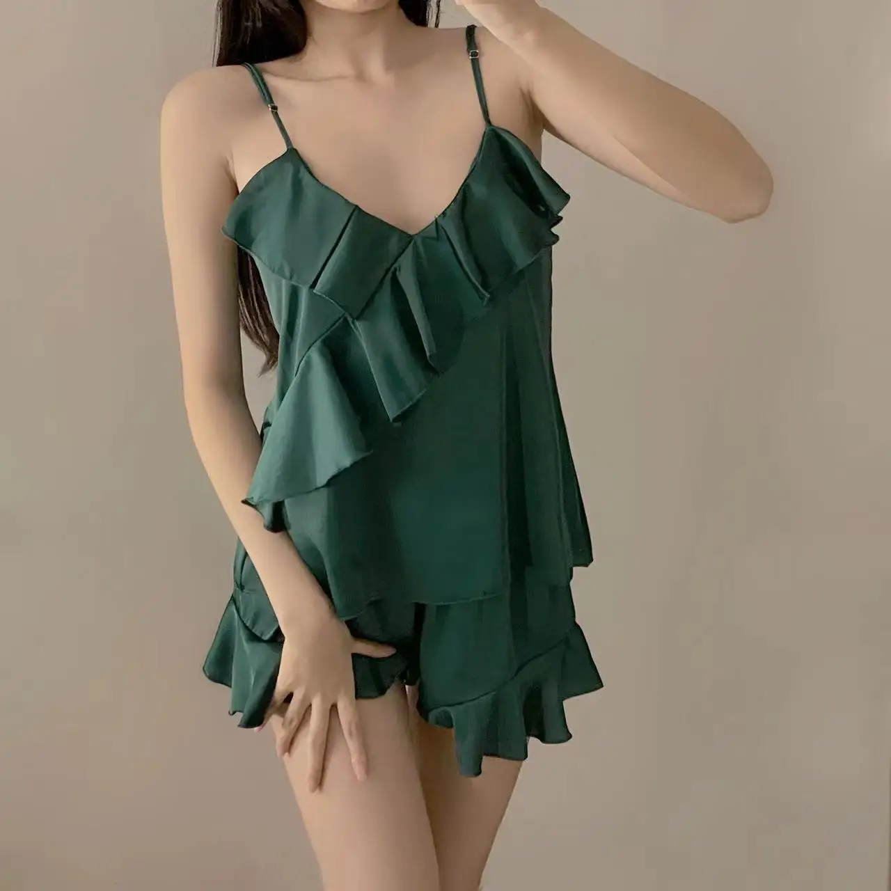 Ruffles Sleepwear Women Pajama Sets Solid Shorts Sets 2 Pieces Korean Piiama Spagheti Strap Night Wears Sexy Summer Home Suit
Ruffles Sleepwear Women Pajama Sets Solid Shorts Sets 2 Pieces Korean Piiama Spagheti Strap Night Wears Sexy Summer Home Suit