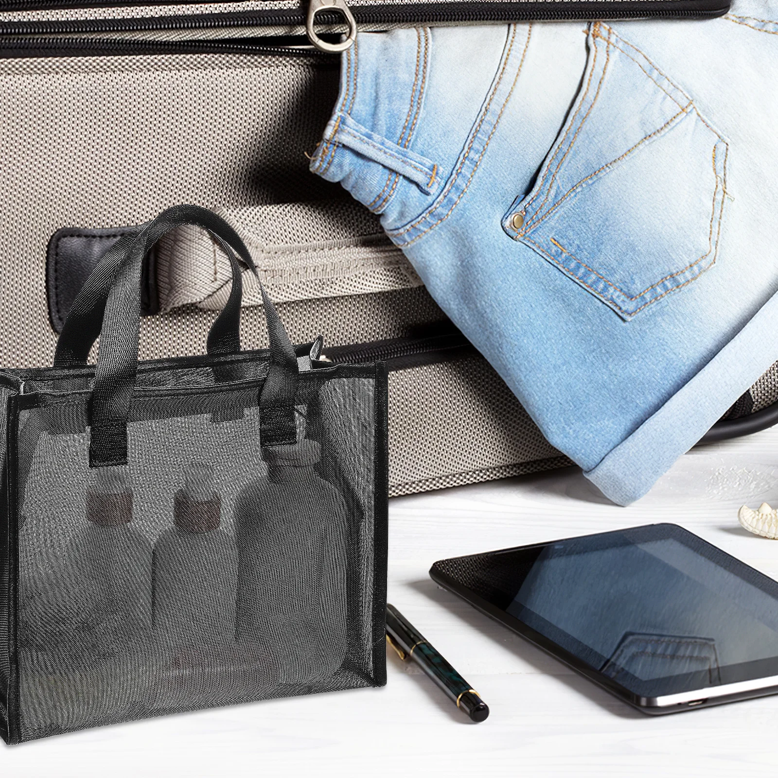 Mesh Makeup Bag Nylon Material Large Capacity Travel Organizer Zipper Bag Lightweight Womens Makeup Pouch
Mesh Makeup Bag Nylon Material Large Capacity Travel Organizer Zipper Bag Lightweight Womens Makeup Pouch