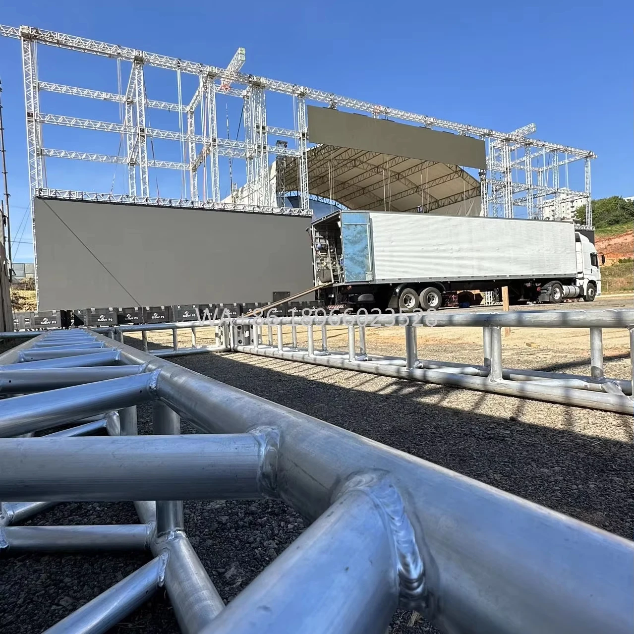 IP65 Water Proof Factory Fast Delivery Indoor Outdoor P3.91 Led Screen Die-casting Aluminum Rental Led Display Screen for Events
IP65 Water Proof Factory Fast Delivery Indoor Outdoor P3.91 Led Screen Die-casting Aluminum Rental Led Display Screen for Events