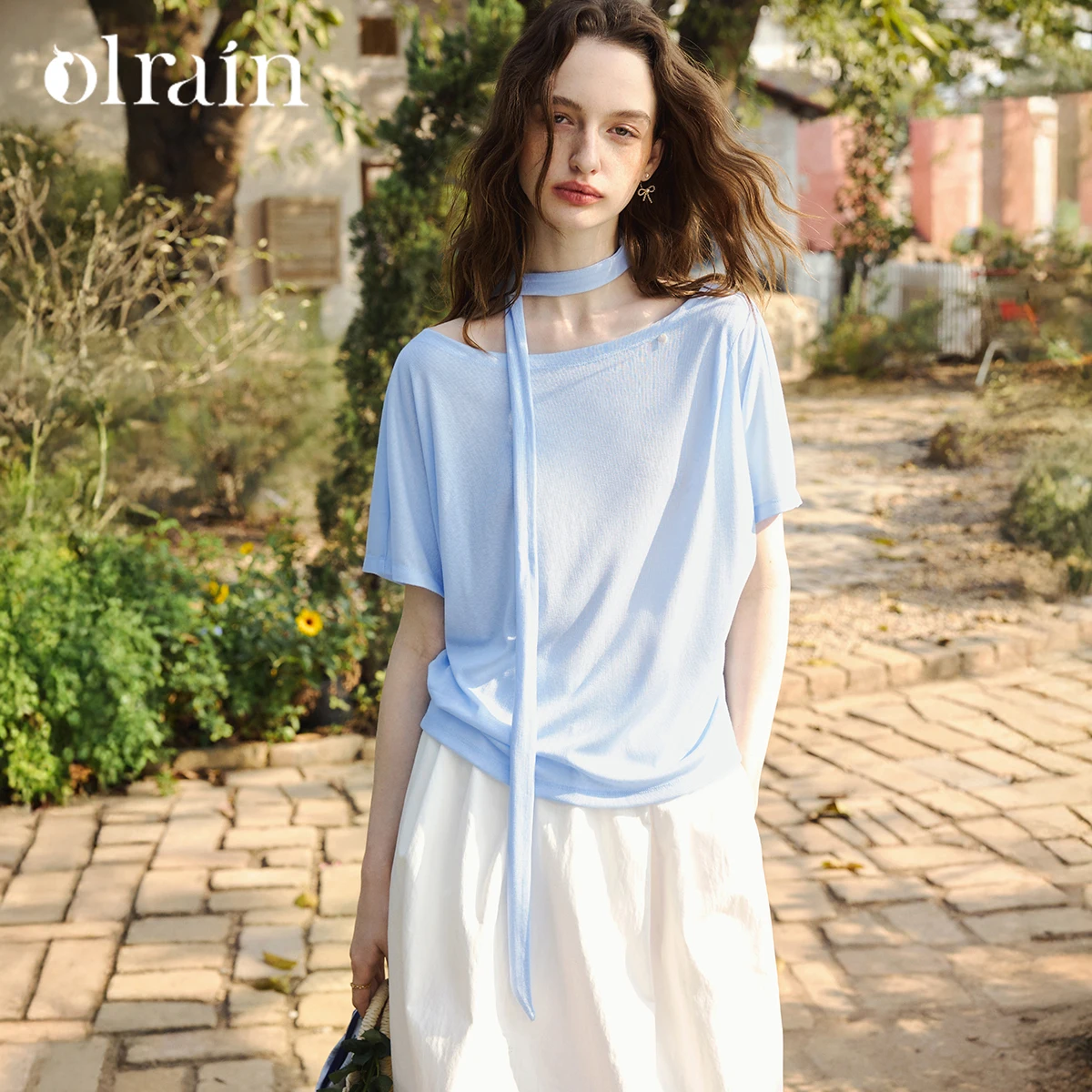 OLrain Women's Elegant Blue T-Shirt Loose Off Shoulder Lace Up Short-Sleeved Tee 2026 Summer New Simple Commute Top O58XT000026
OLrain Women's Elegant Blue T-Shirt Loose Off Shoulder Lace Up Short-Sleeved Tee 2026 Summer New Simple Commute Top O58XT000026