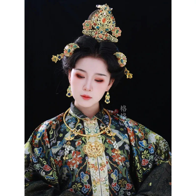 Ming Dynasty Replica Crown Hair Ornament Gem Inlaid Ancient Style Headpiece Handmade Elegant Jewelry Daily Wear Gift for Women
Ming Dynasty Replica Crown Hair Ornament Gem Inlaid Ancient Style Headpiece Handmade Elegant Jewelry Daily Wear Gift for Women