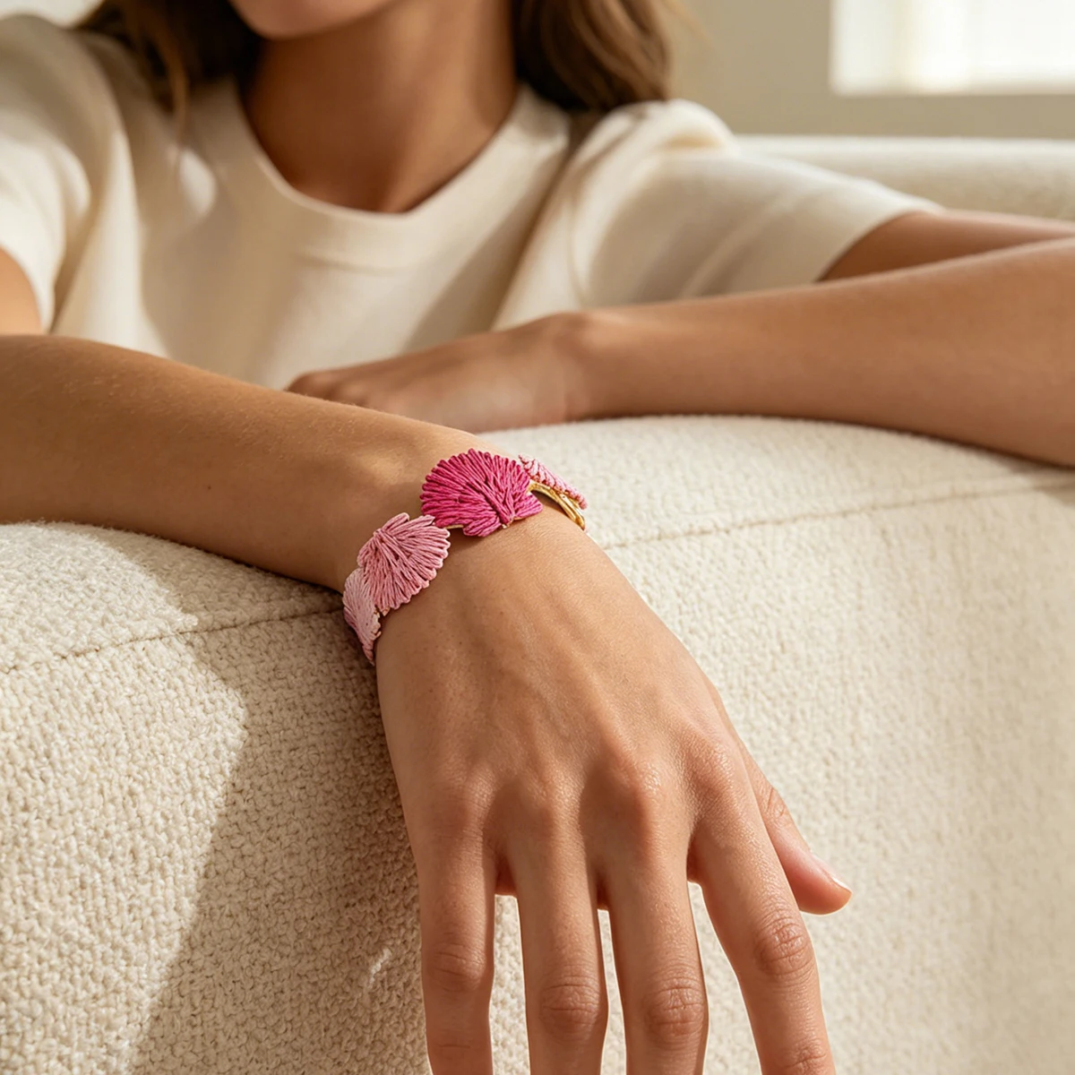 Unique Art Rafia Woven Shell Bracelet Elegant Design Women's Summer Beach Vacation Party Gift Jewelry
Unique Art Rafia Woven Shell Bracelet Elegant Design Women's Summer Beach Vacation Party Gift Jewelry