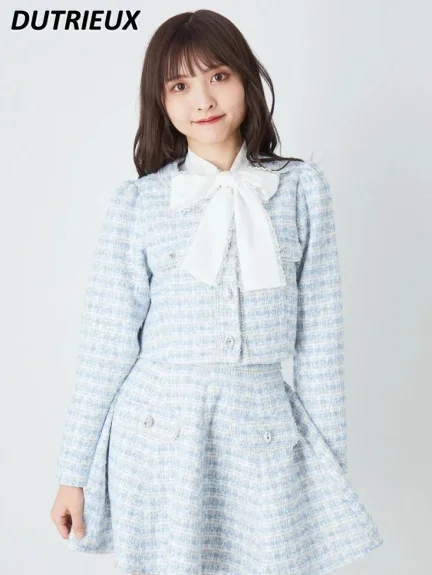 Autumn Winter 2023 New Japanese Style Sweet Outfits Two-Piece Set Plaid Beading Crew Neck Long Sleeve Coat and Short Skirt
Autumn Winter 2023 New Japanese Style Sweet Outfits Two-Piece Set Plaid Beading Crew Neck Long Sleeve Coat and Short Skirt