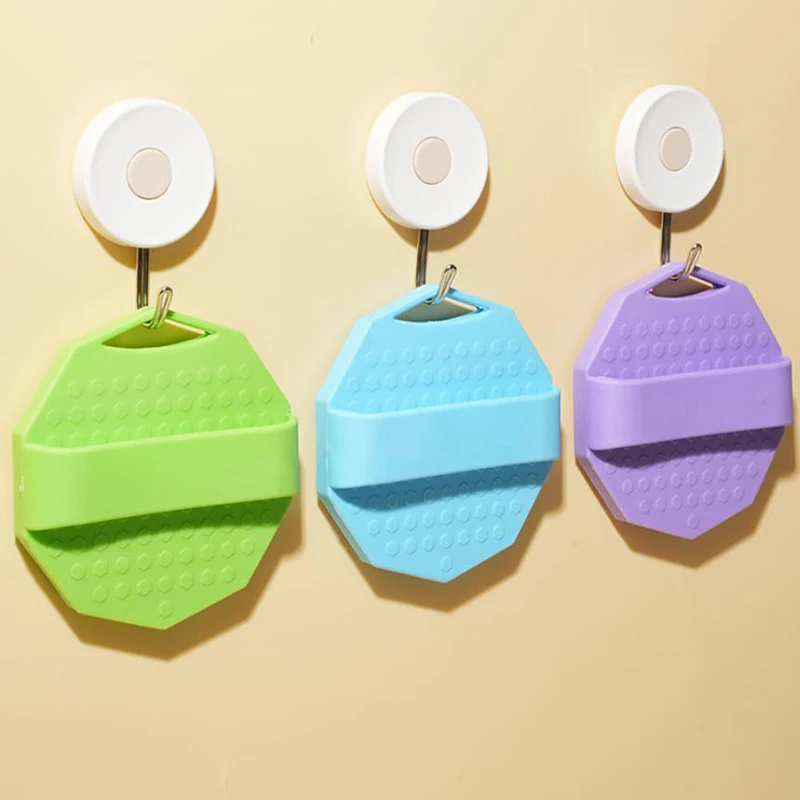 Силиконовая отшелушивающая щетка-массажер для тела случайного цвета, ручная щетка для очищения и массажа в душе, аксессуар для ванной комнаты
Силиконовая отшелушивающая щетка-массажер для тела случайного цвета, ручная щетка для очищения и массажа в душе, аксессуар для ванной комнаты