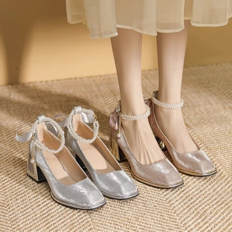 2025 NEW Large Size Platform High Heel Performance Single Shoes Sexy Pure Color High Heels Square Toe Summer Shoes
2025 NEW Large Size Platform High Heel Performance Single Shoes Sexy Pure Color High Heels Square Toe Summer Shoes