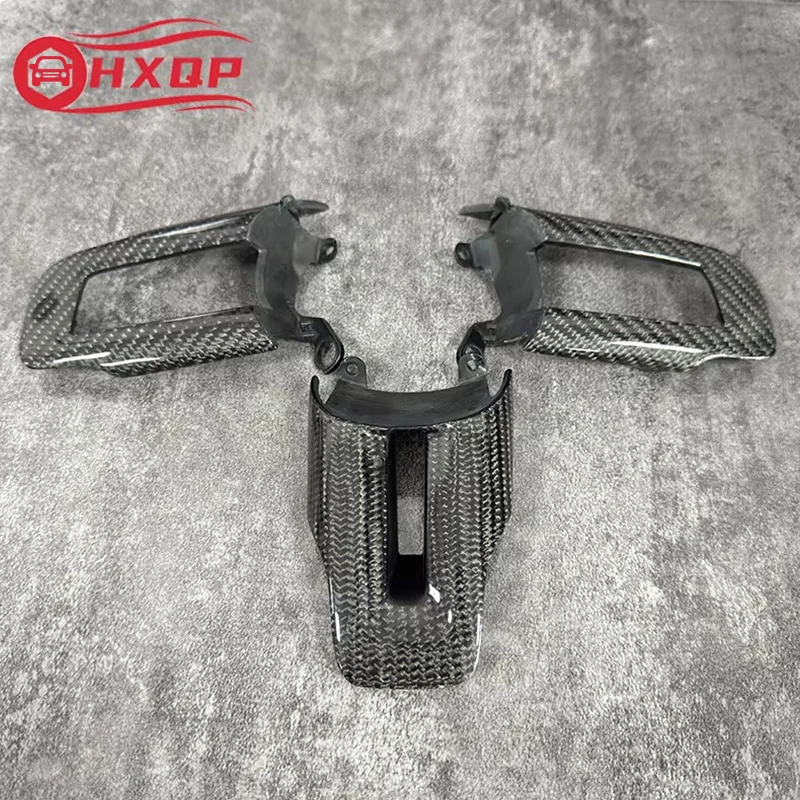 Suitable for 2015-2024 Ford Mustang, the steering wheel button frame is made of carbon fiber material
Suitable for 2015-2024 Ford Mustang, the steering wheel button frame is made of carbon fiber material