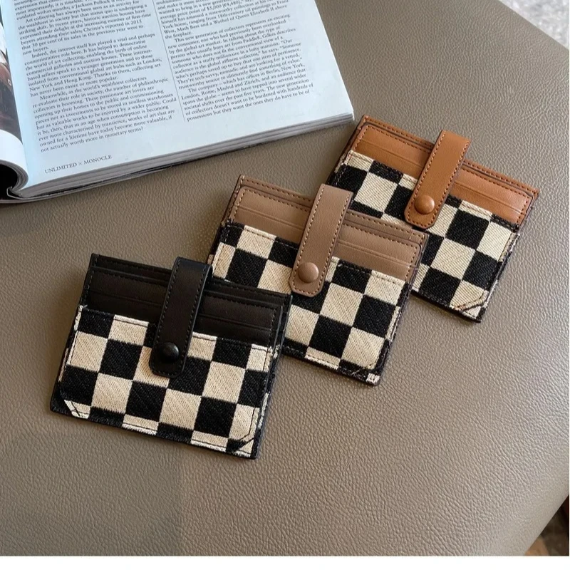 2026 New Vintage Grid Canvas Mini Card Holder Women Slim Multifunctional Driver License Pouch
2026 New Vintage Grid Canvas Mini Card Holder Women Slim Multifunctional Driver License Pouch