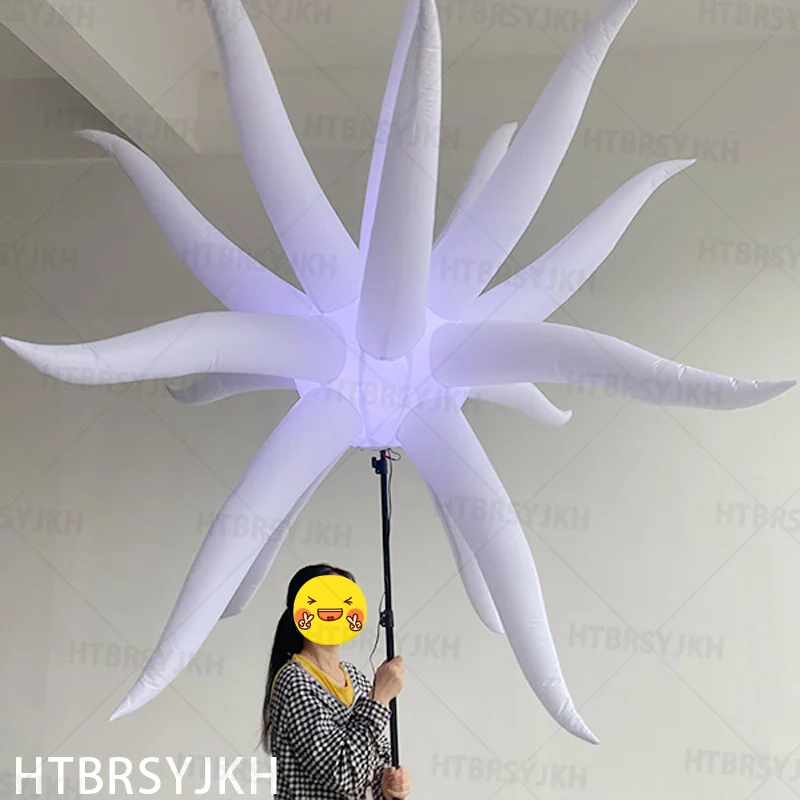 Гигантская надувная морская звезда, украшение воздушной модели бара, используется для ночного реквизита.
Гигантская надувная морская звезда, украшение воздушной модели бара, используется для ночного реквизита.