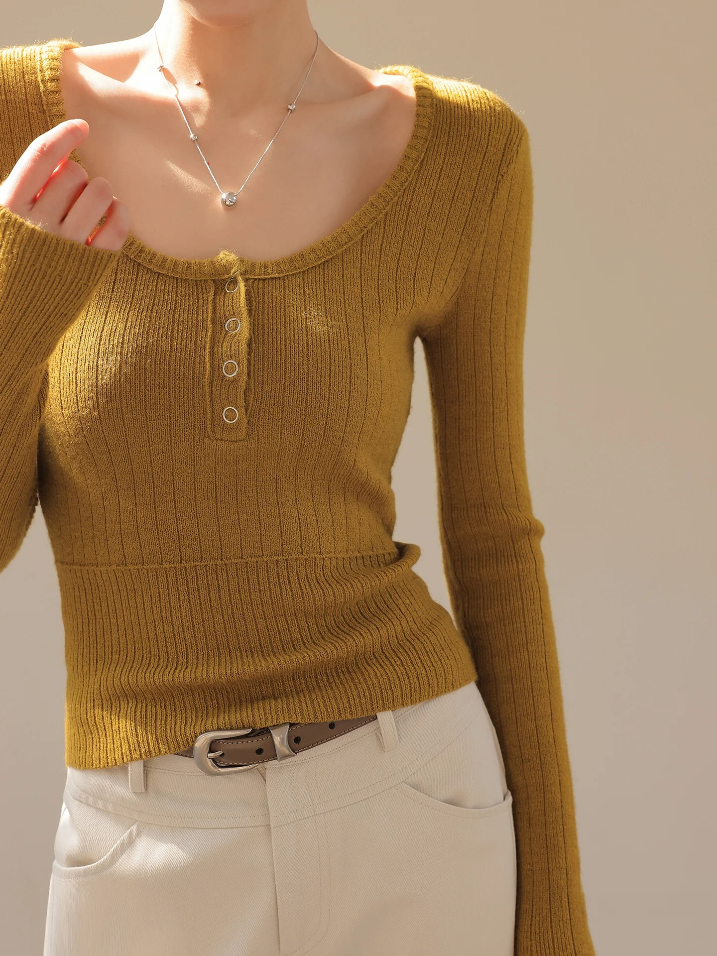 JWUNIQUE Comfortable Slim Fit round Neck Knitwear Spring New Style Pitted Stripe Design Women's Long Sleeve Knitted Top
JWUNIQUE Comfortable Slim Fit round Neck Knitwear Spring New Style Pitted Stripe Design Women's Long Sleeve Knitted Top