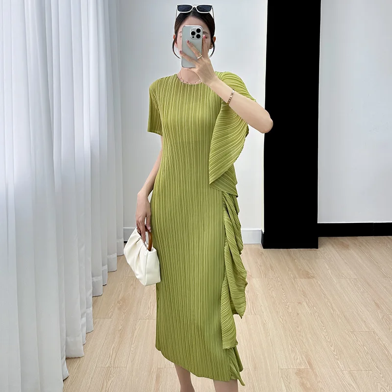 Fashionable Three Mansion Irregular Ruffled Ruffled Dress Women's Solid Round Neck Short Sleeve Dress Women's Holiday Dress
Fashionable Three Mansion Irregular Ruffled Ruffled Dress Women's Solid Round Neck Short Sleeve Dress Women's Holiday Dress