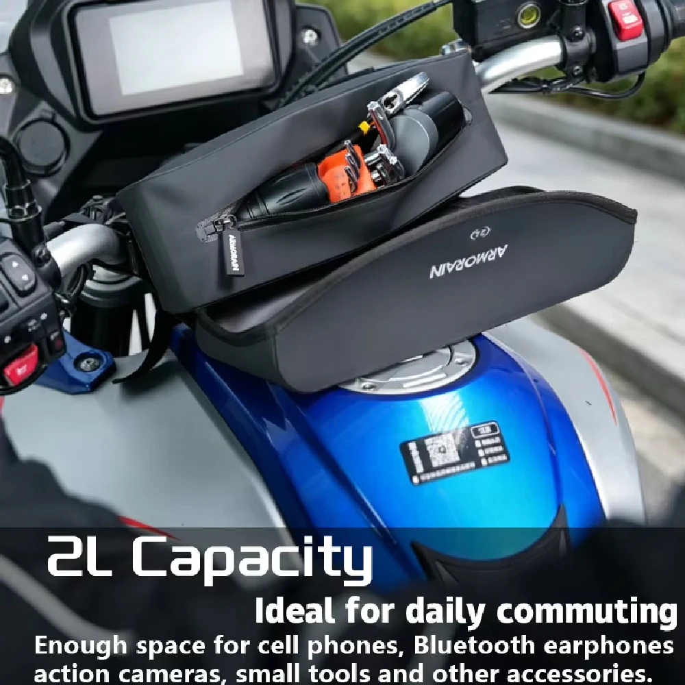 Universal Motorcycle Handlebar Bag Stable Storage Bag Travel Shoulder Bag For BMW R1200GS R 1250GS For Suzuki For Kawasaki
Universal Motorcycle Handlebar Bag Stable Storage Bag Travel Shoulder Bag For BMW R1200GS R 1250GS For Suzuki For Kawasaki