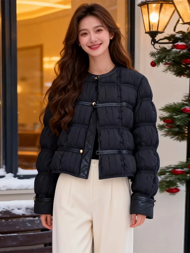 Korean Style Short Lightweight Warm Cotton Jacket Women's Autumn Winter New Fashion Square Grid Patterned Coat Comfortable Ou...
Korean Style Short Lightweight Warm Cotton Jacket Women's Autumn Winter New Fashion Square Grid Patterned Coat Comfortable Ou...