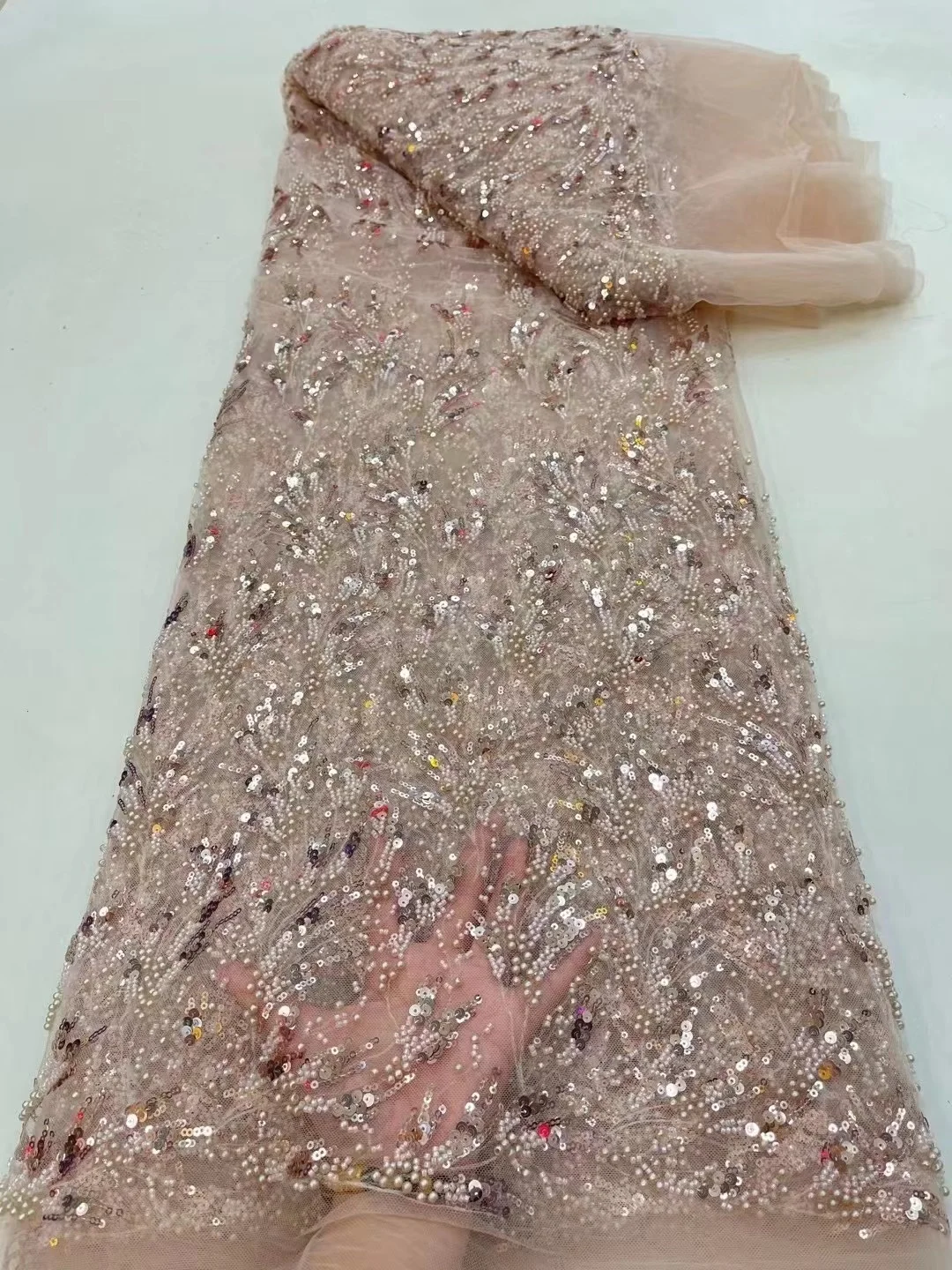 Handmade African Beaded Lace Fabric 2024 High Quality Embroidery Nigerian Sequins Lace Fabrics Tulle For Women French Mesh Lace
Handmade African Beaded Lace Fabric 2024 High Quality Embroidery Nigerian Sequins Lace Fabrics Tulle For Women French Mesh Lace