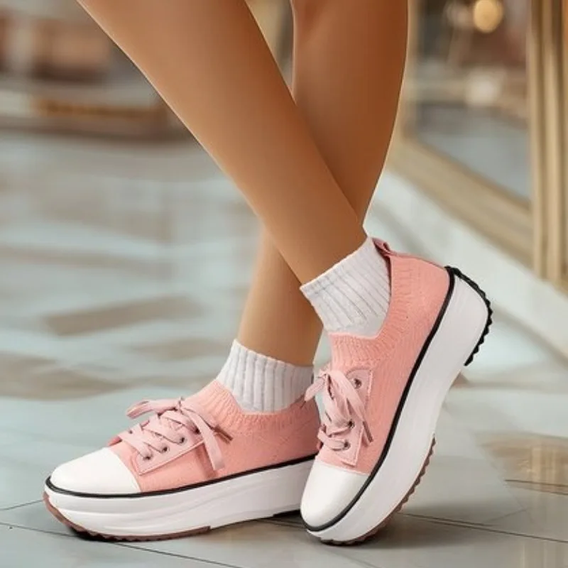 2026 European and American New Casual Women's Shoes Thick Soled Rocking Shoes Plus Size 35-43 Breathable Sports Shoes
2026 European and American New Casual Women's Shoes Thick Soled Rocking Shoes Plus Size 35-43 Breathable Sports Shoes