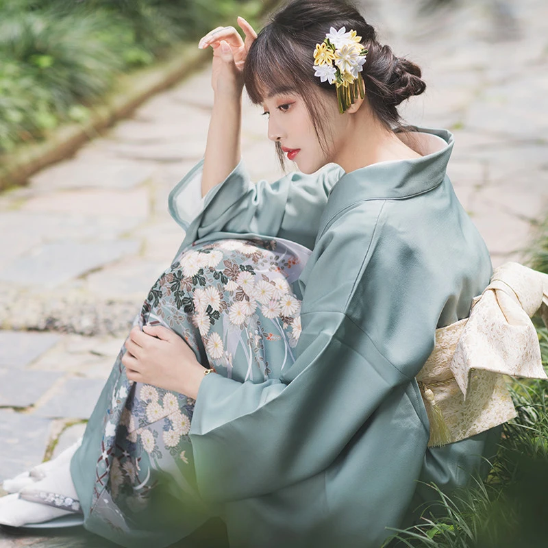 2026 New Japanese Traditional Style Womens Kimono With Obi Flower Print Kimono Robe Kimono Yukata Girls Photography Costume
2026 New Japanese Traditional Style Womens Kimono With Obi Flower Print Kimono Robe Kimono Yukata Girls Photography Costume