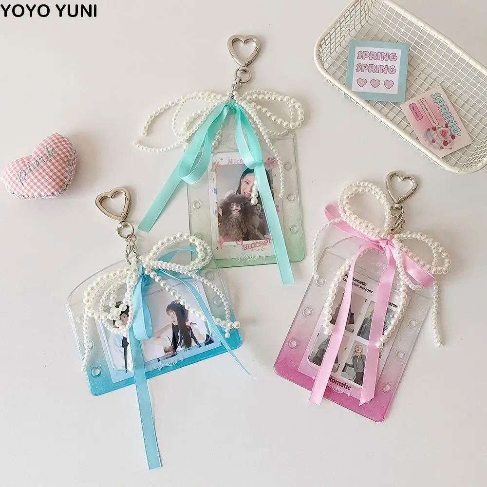 С брелком DIY лента держатель для фотокарточек ПВХ Обложка для карт Love Heart кулон Idol Card Display Protector Idol Photo Card
С брелком DIY лента держатель для фотокарточек ПВХ Обложка для карт Love Heart кулон Idol Card Display Protector Idol Photo Card