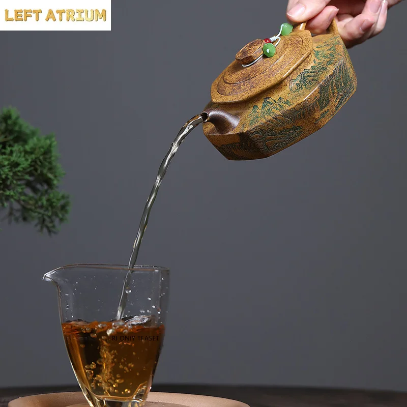 230ml Yixing Purple Clay Teapot Creative Handmade Hexagon Tea Pot Beauty Tea Infuser Kettle Chinese Zisha Teaware Customized
230ml Yixing Purple Clay Teapot Creative Handmade Hexagon Tea Pot Beauty Tea Infuser Kettle Chinese Zisha Teaware Customized