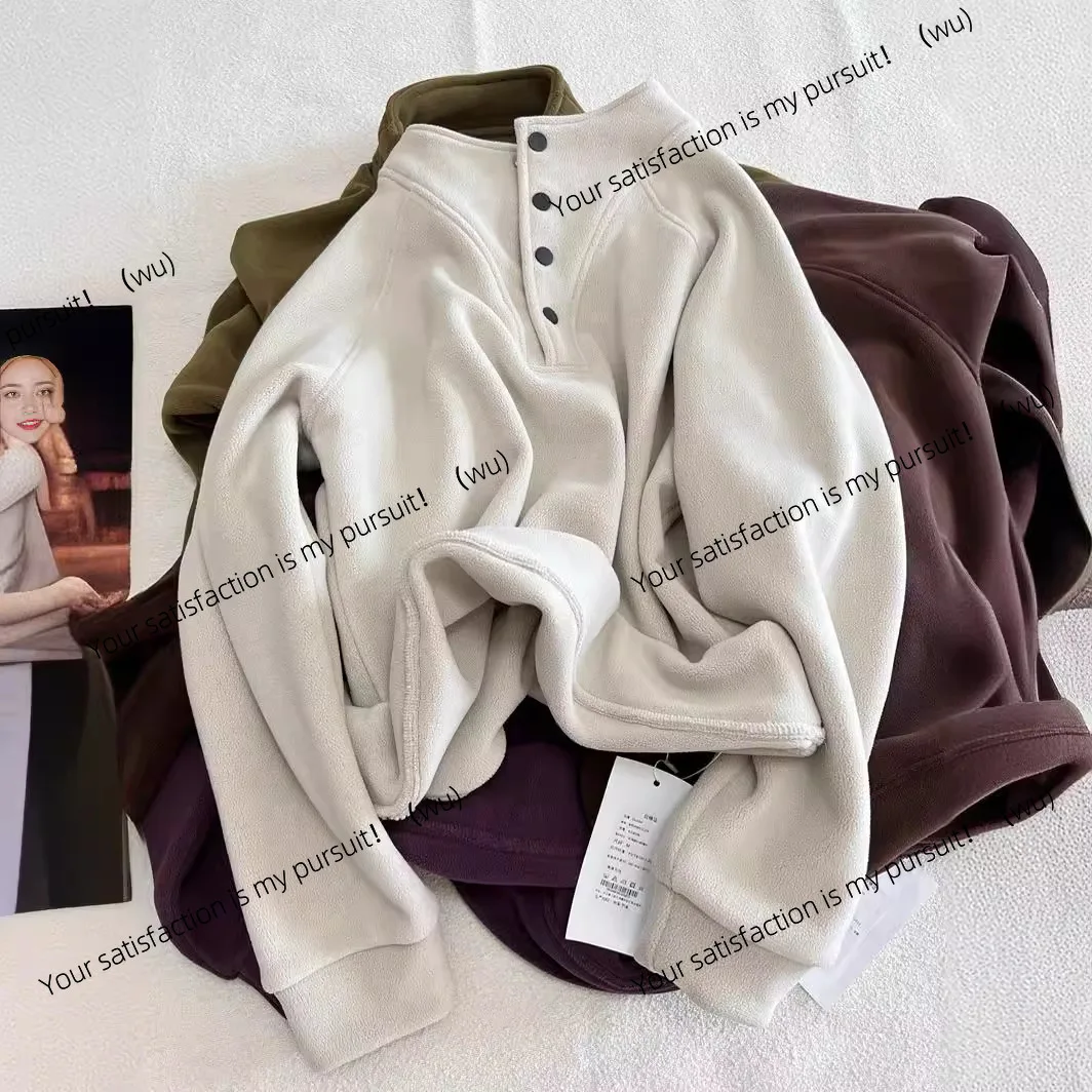 Light milk tea thickened warm self-heating top Australian velvet rivet buckle sweater winter women's casual stand-up collar long
Light milk tea thickened warm self-heating top Australian velvet rivet buckle sweater winter women's casual stand-up collar long